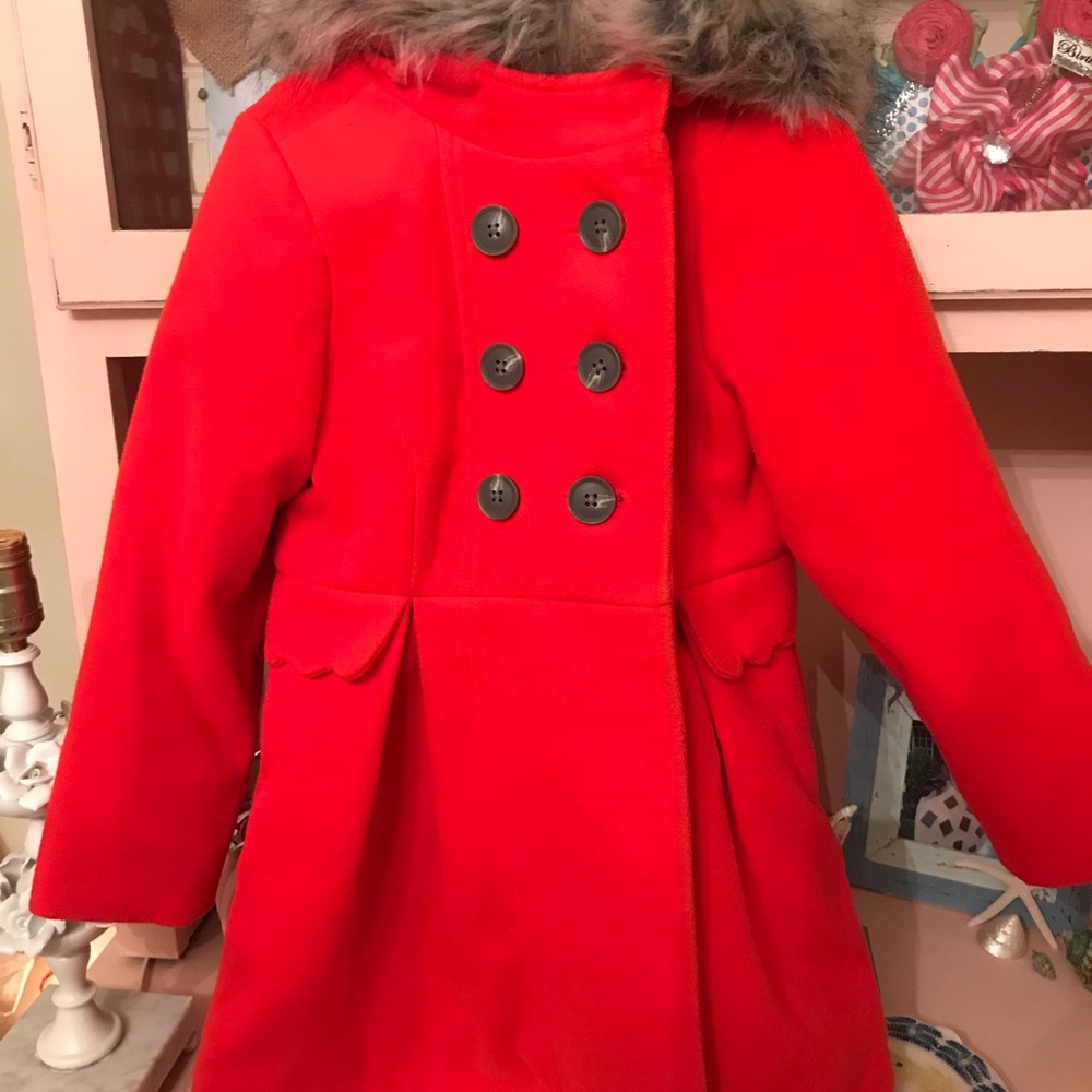 Cat & Jack red dress coat. Faux fur trimmed hood that is removable.